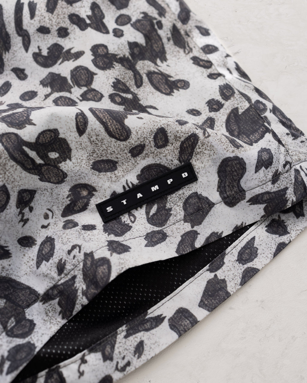 Leopard Trunk