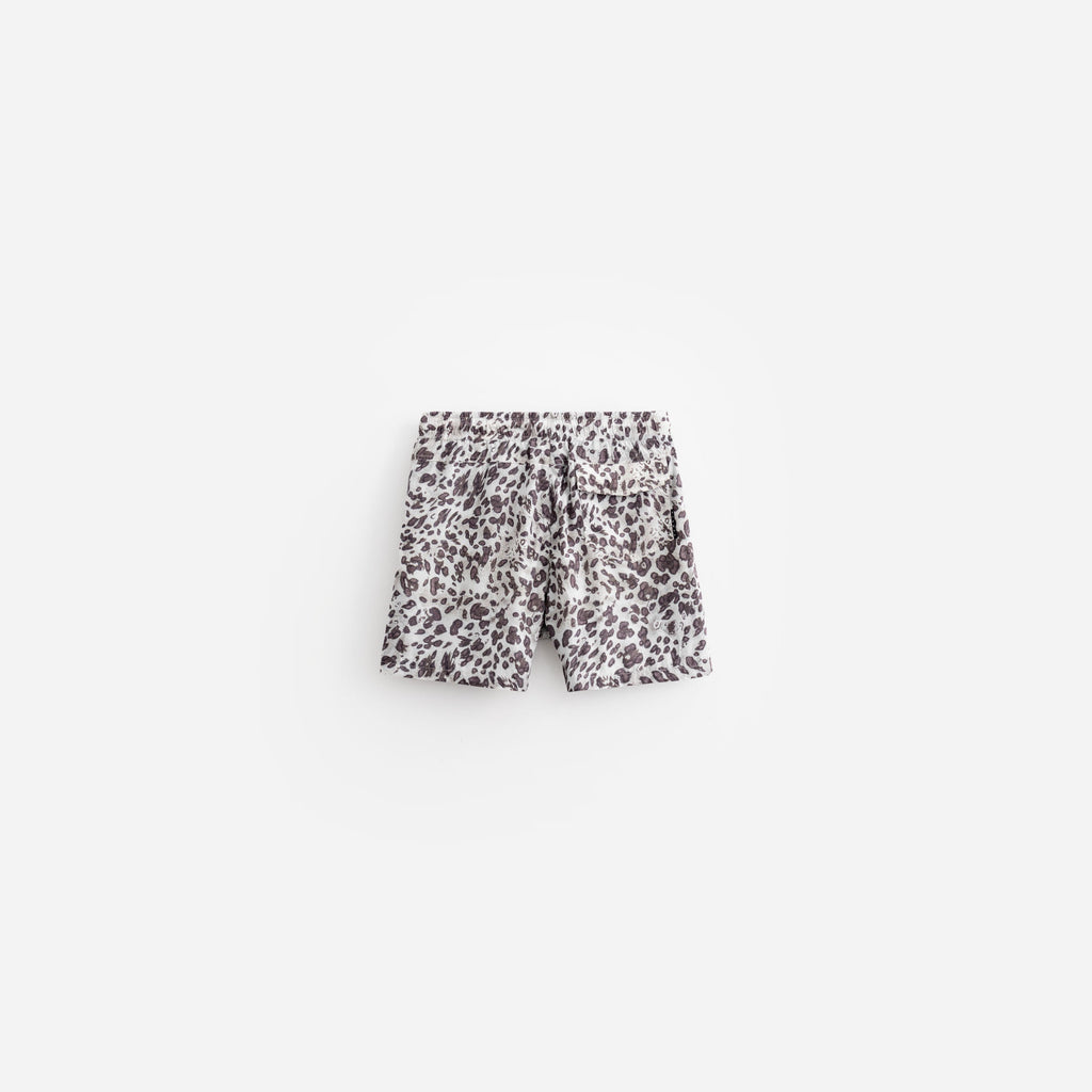 Leopard Trunk