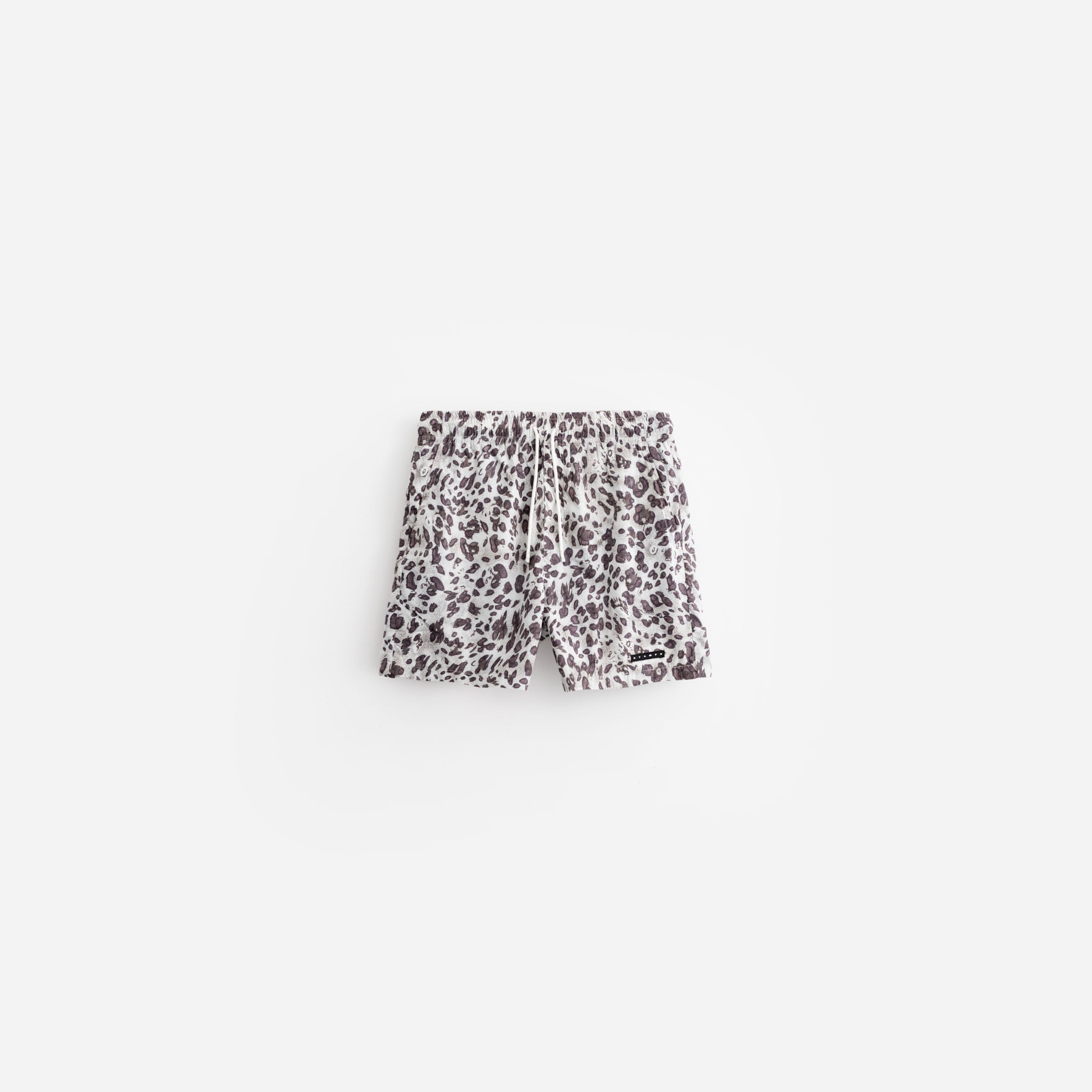 Leopard Trunk