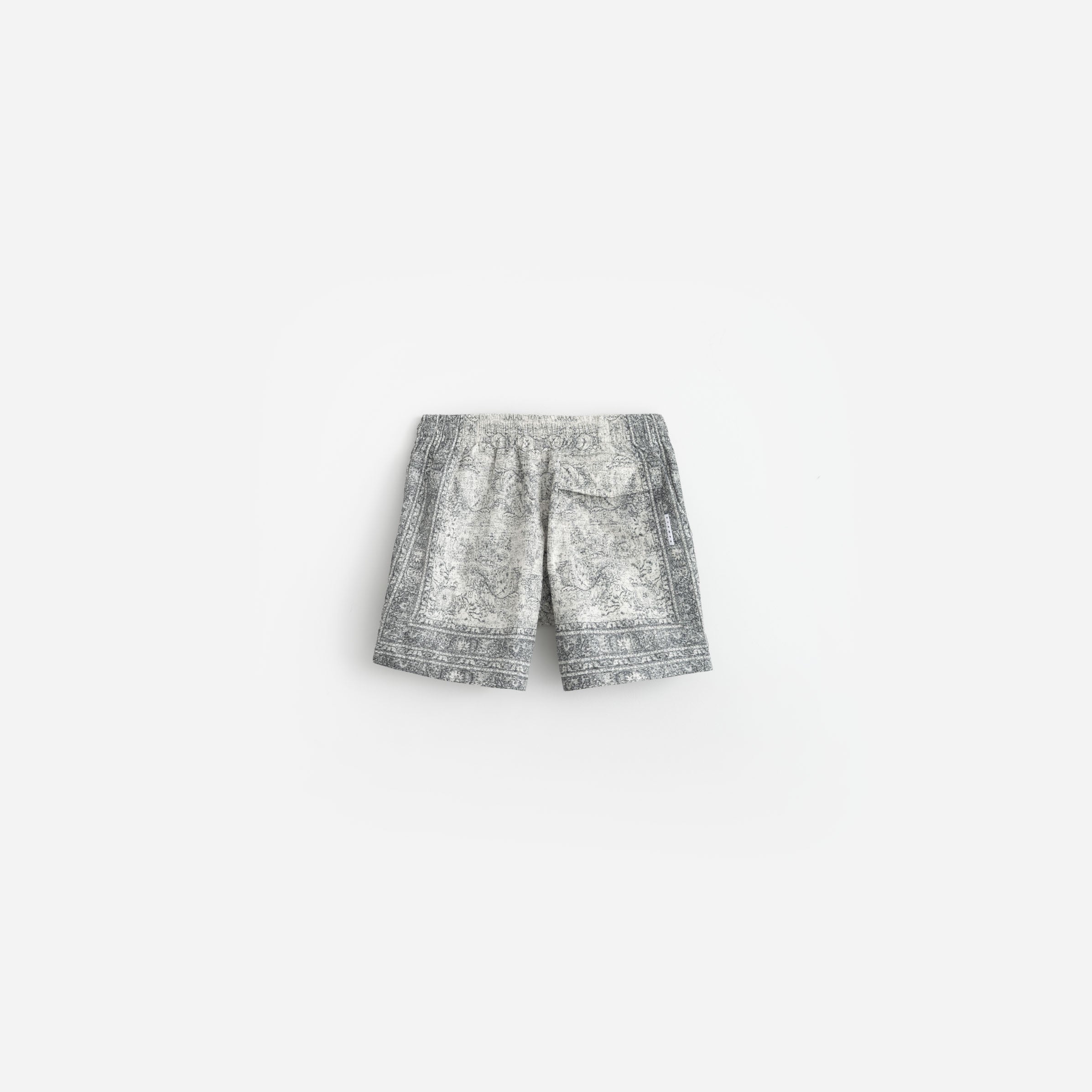 SS25 Rug Trunk V3